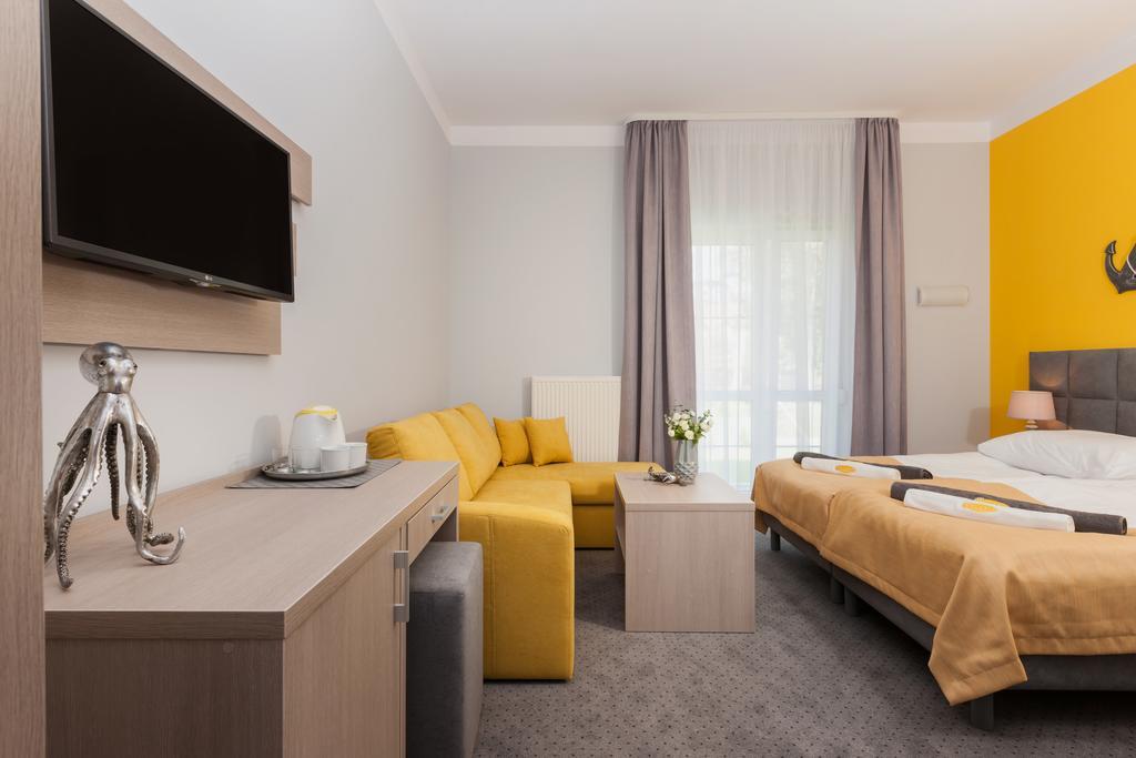 Hotel Solaris Pobierowo Exterior foto